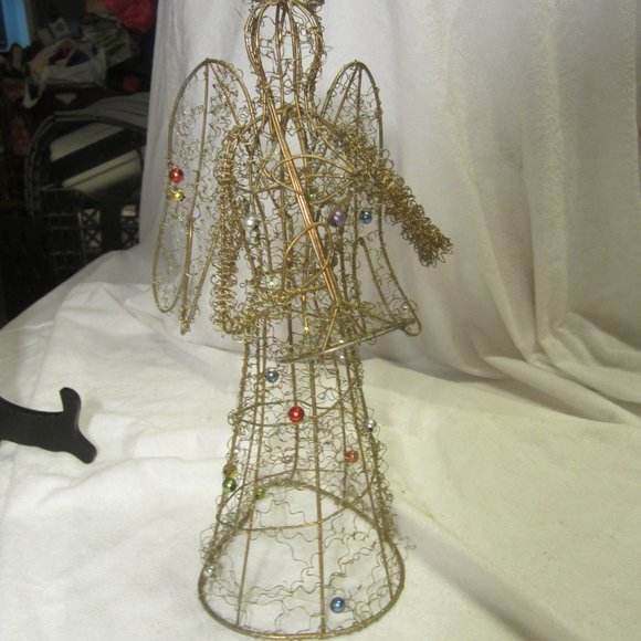 VTG PAIR OF WIRE SCULPTURE HOLIDAY DECOR, GOLD W/BEADS, ANGEL & REINDEER - Picture 4 of 5